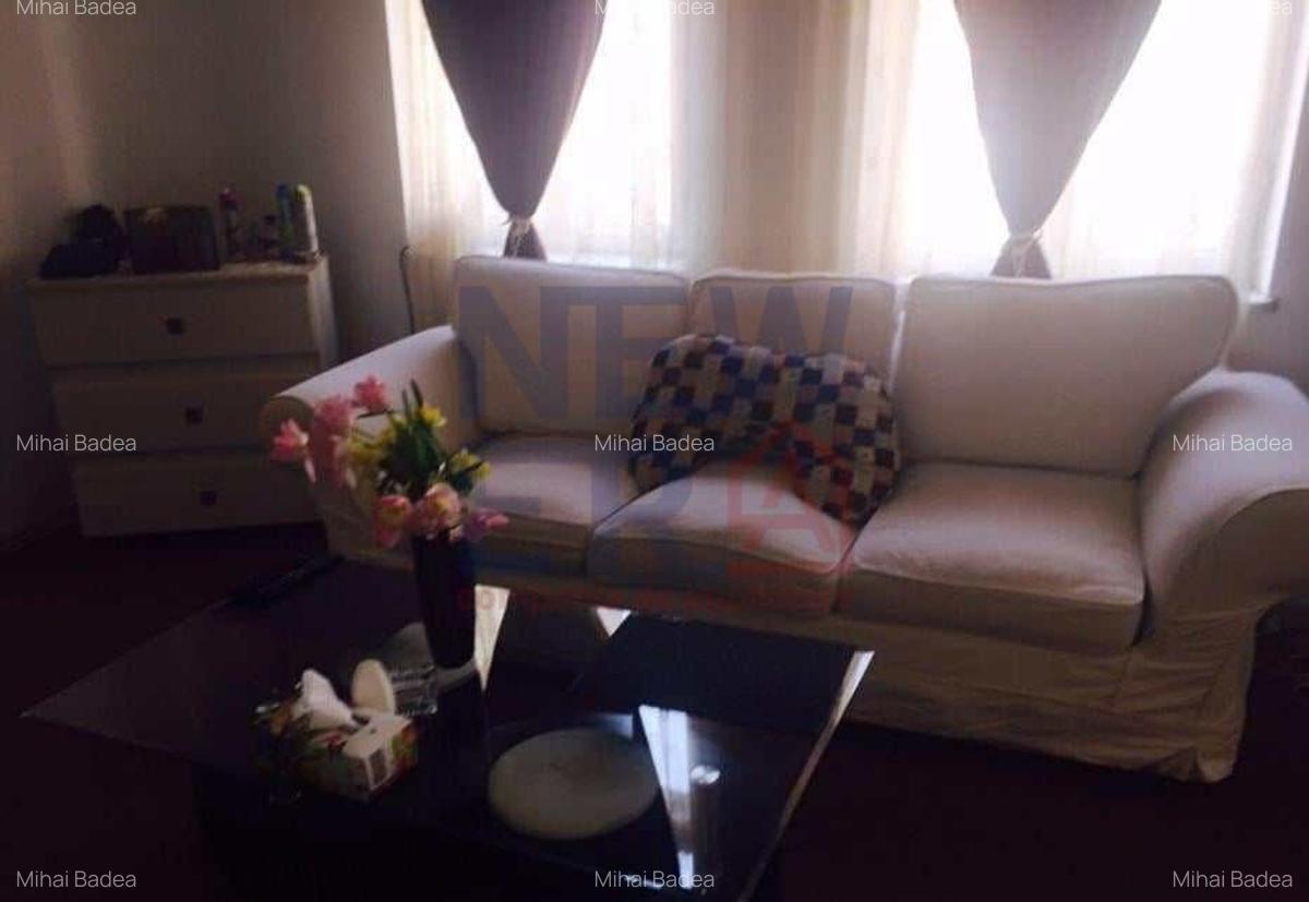 Apartament in vila de vanzare, zona Armeneasca - 1