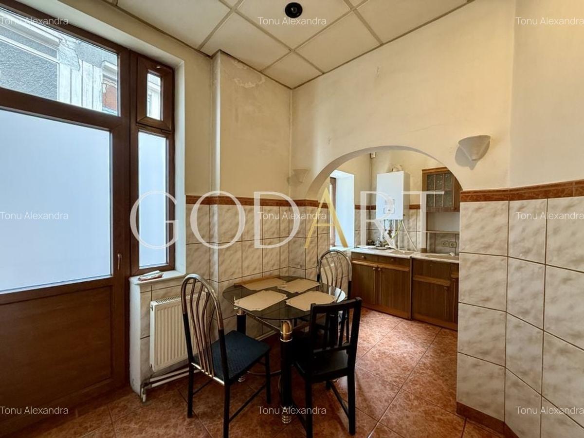 Apartament in vila interbelica | singur pe etaj - 9