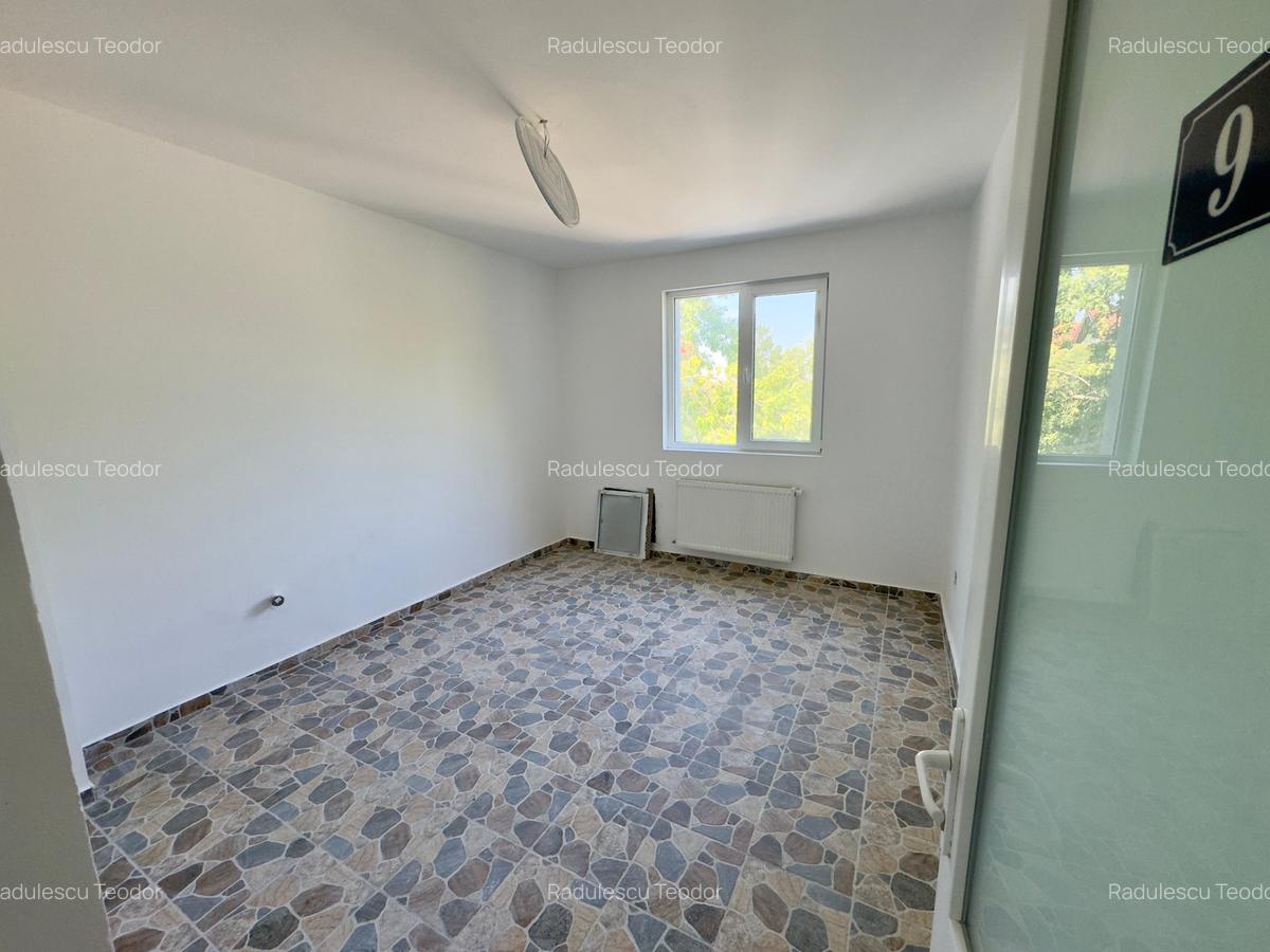 Vila 15 camere P+D+1+M, Com. Chiajna - Rosu - 23