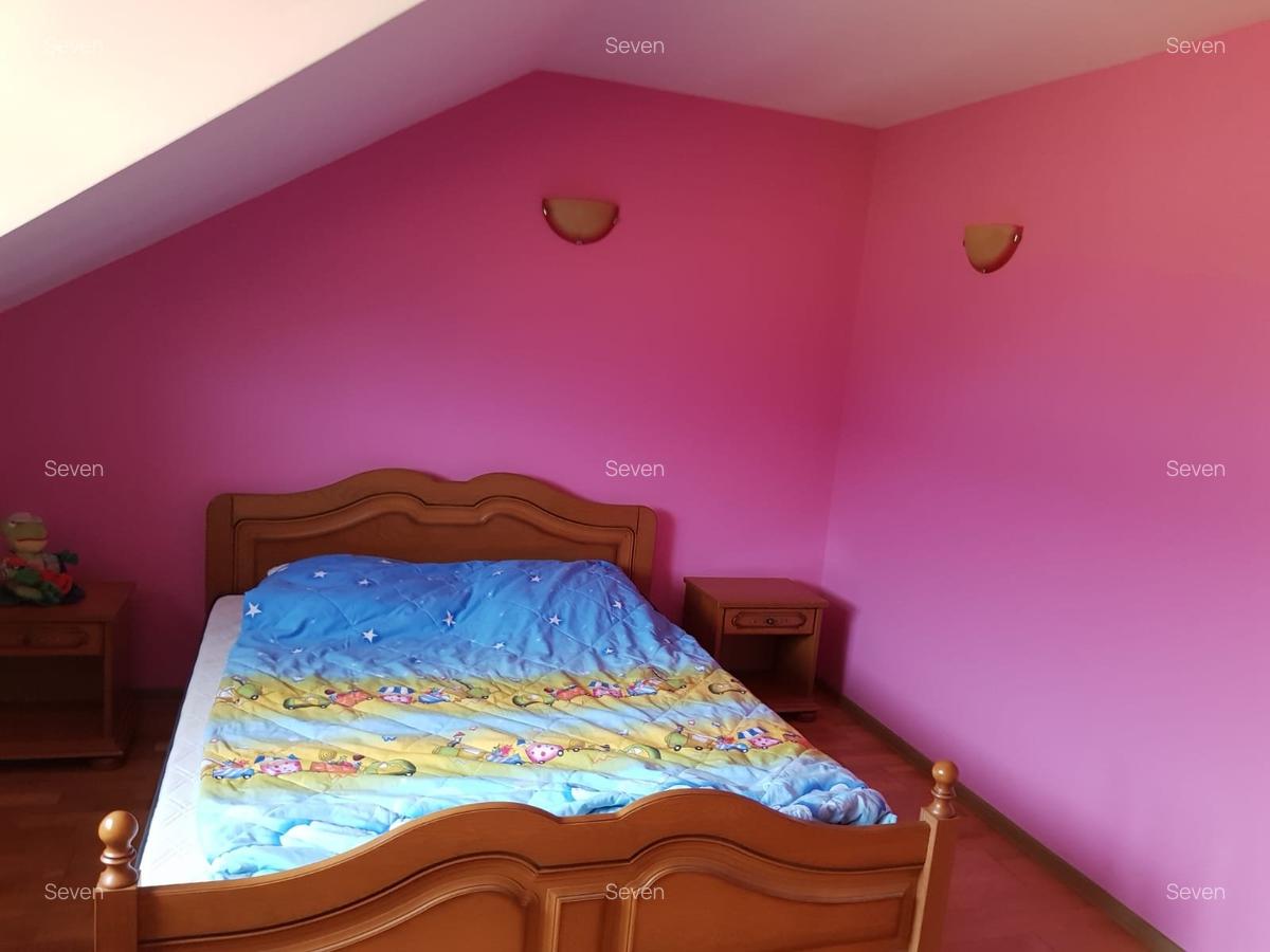 Vila S+P+E+M - zona Km. 5 - 450.000 euro(Cod E7) - 12