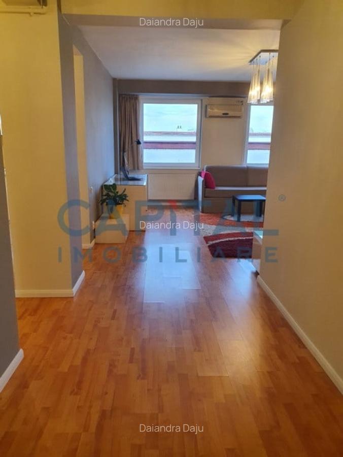Apartament cu 2 camere decomandat în Central - 2