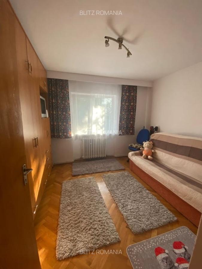 Apartament de vanzare, 3 camere, 115 mp, etaj 1 +garaj, zona centrala, Baia Mare - 7