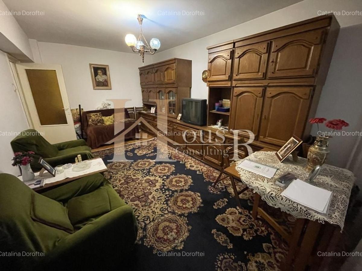 Decomandat. Centrala proprie. Aproape de Piata Unirii - 3