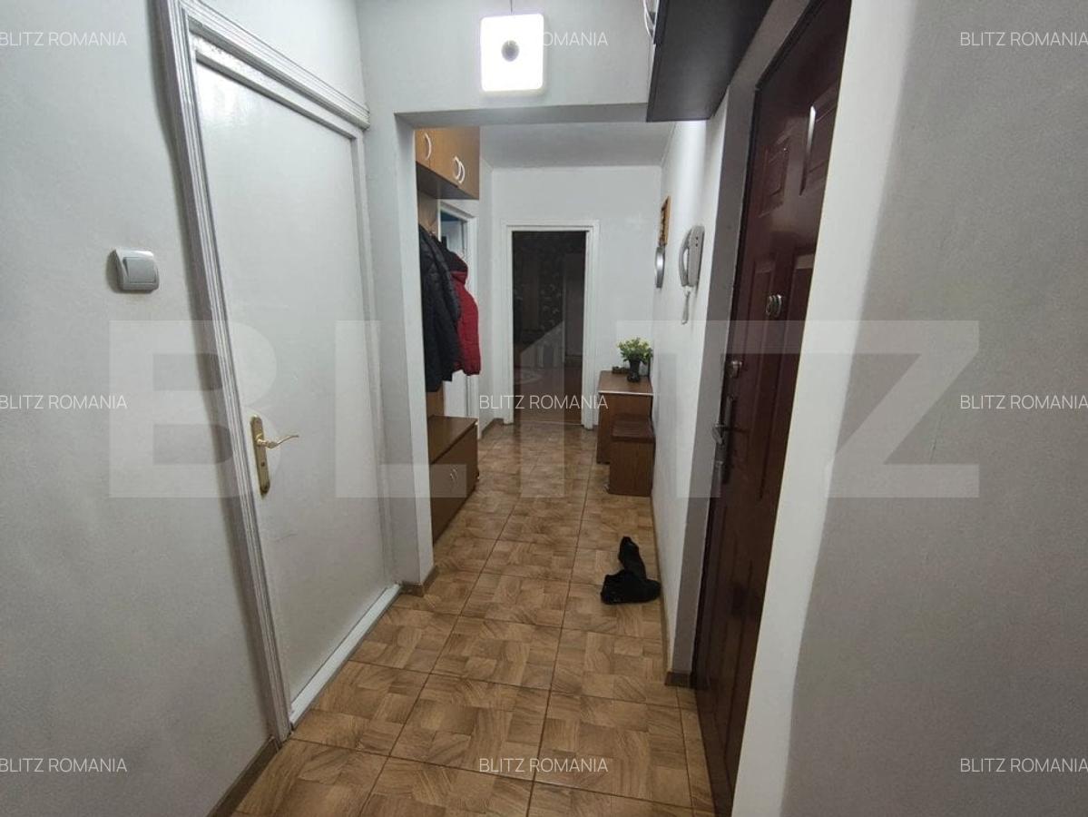 Apartament cu 4 camere decomandat, mobilat în Nufărul - 9