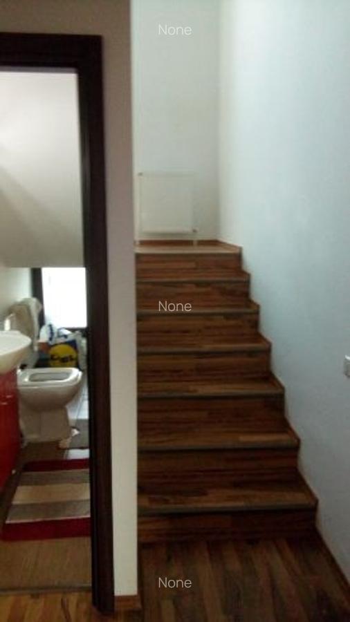 Casă cu 3 camere în Valu lui Traian - 4
