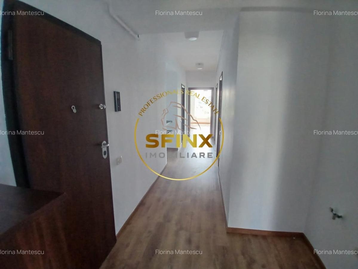 View to lake, large terrace, parking and storage, swimming pool, pet friendly - 7