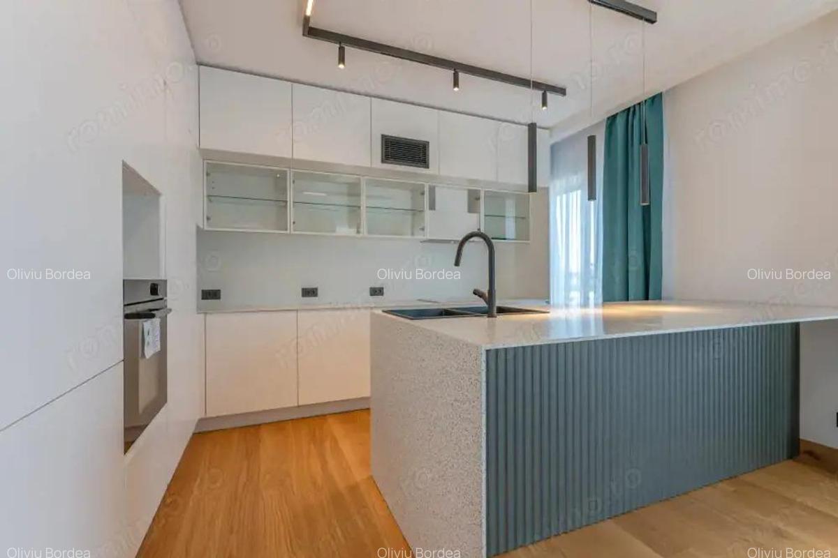 TRAIE?TE LUXUL PENTHOUSE UNIC CU VEDERE SPRE TAMPA - 12