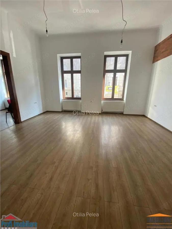 Incgiriez Spatiu Comercial cu intrare din bulevard - 3