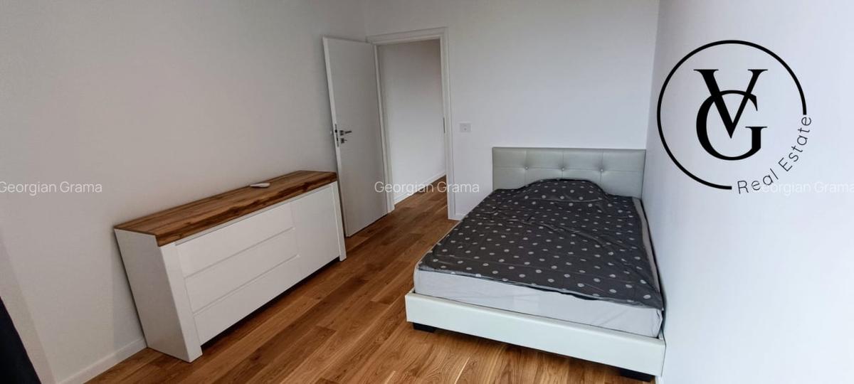 Apartament 3 camere | Campus | Loc parcare propriu - 2