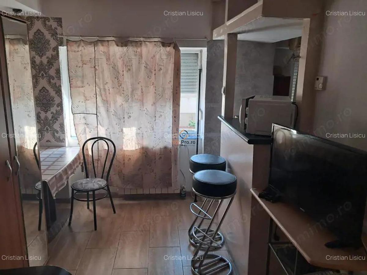 Garsoniera de vanzare | 22 mp | Calea Buziasului | Etaj 4 din 4 - 1