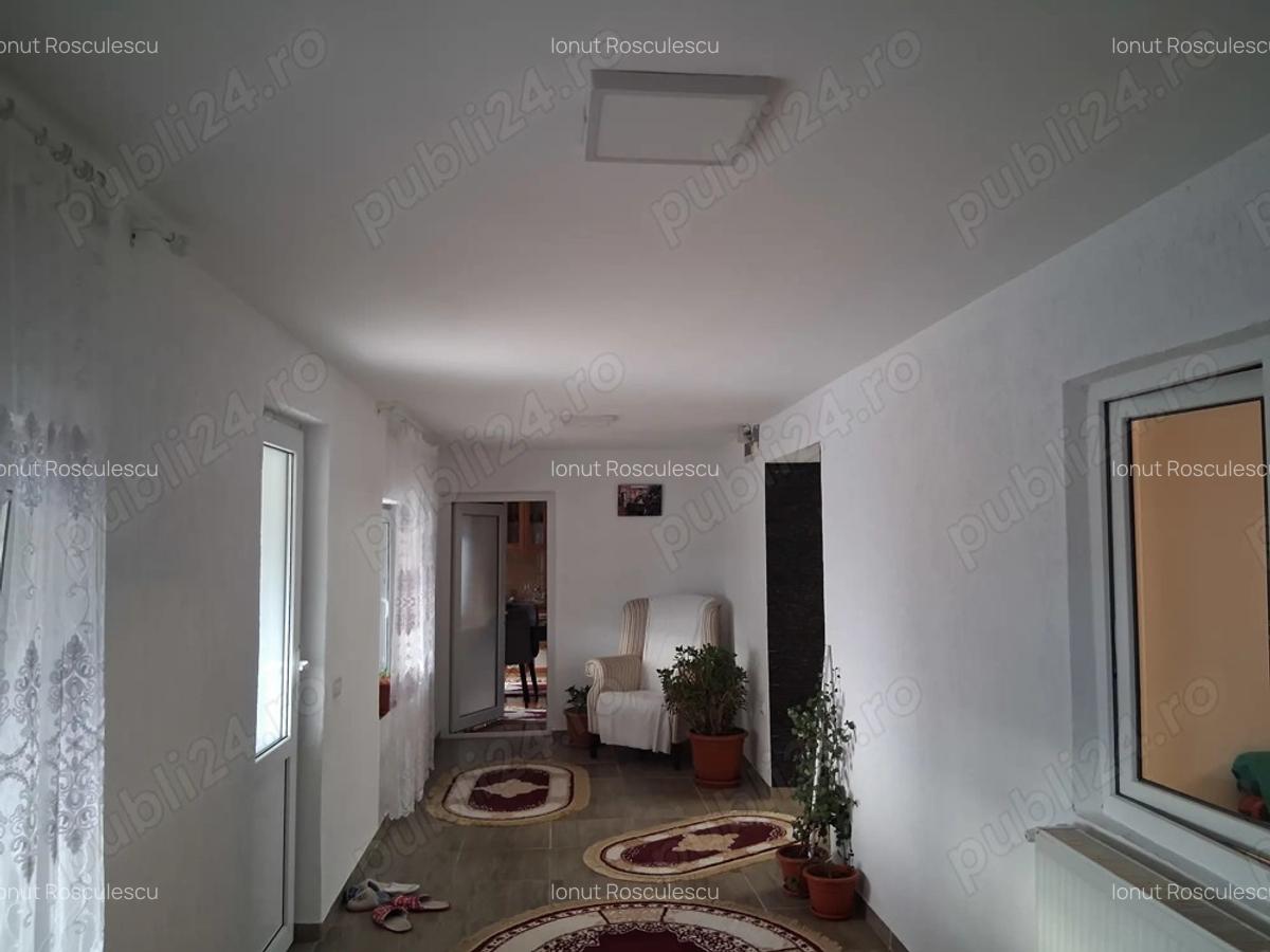 Casa de vanzare - 3