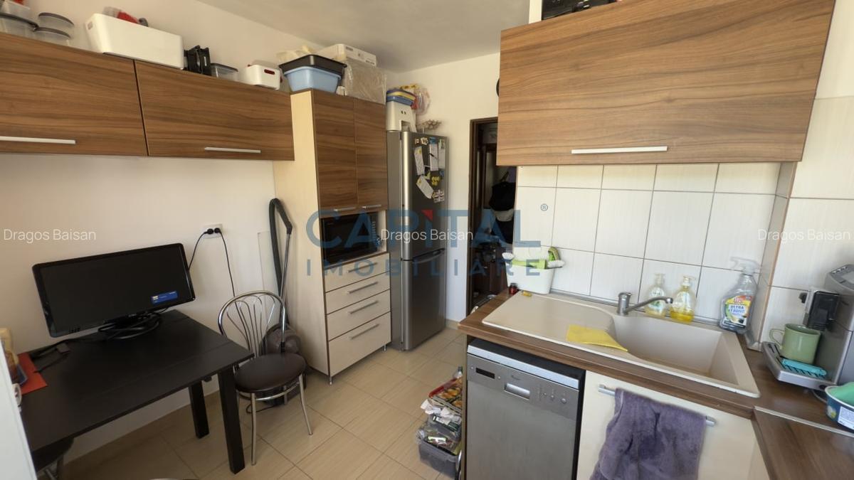 Apartament cu 3 camere semidecomandate, etaj intermediar, bloc reabilitat! - 9