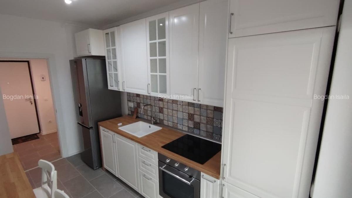 Inchiriez apartament 2 camere, parcare, piscina, gradina, parter - 7 Inchiriez apartament 2 camere, parcare, piscina, gradina, parter - 7