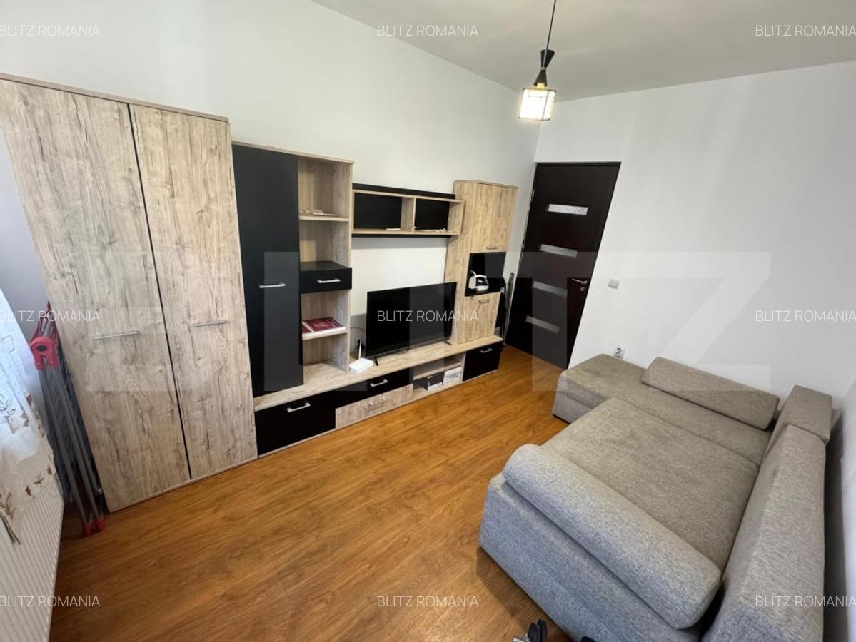 Apartament 2 camere decomandate, Craiovita Zona Kaufland - 1