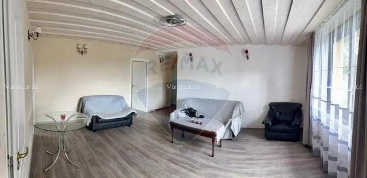 Casa / Vila cu 4 camere de vanzare - 17