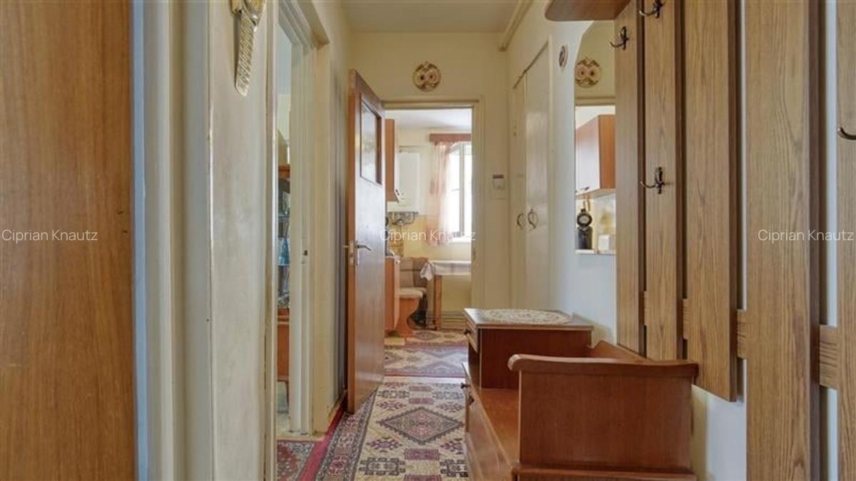 Apartament 3 camere zona Grivitei - 11
