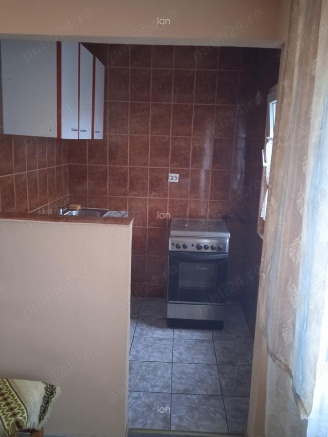 Vand garsoniera micalaca - 2 Vand garsoniera micalaca - 2