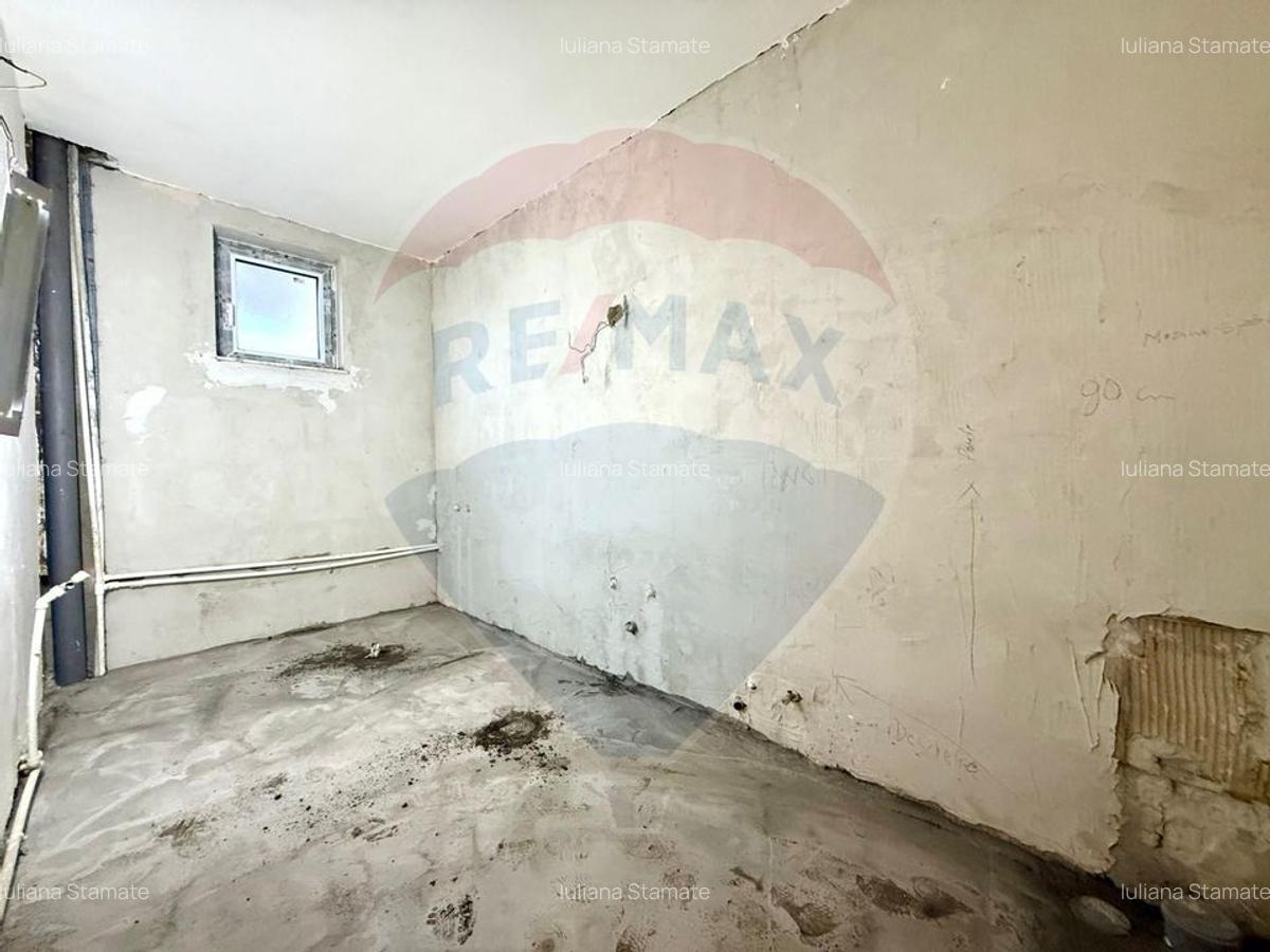 Casa de vanzare in Eforie Nord teren proprietate 300 mp - 15