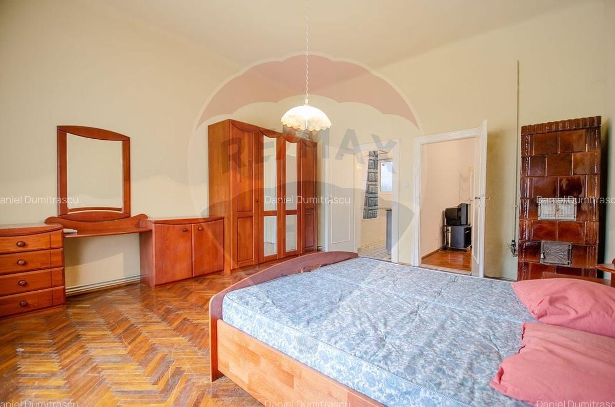 Apartament cu 3 camere de vanzare in zona Sinaia - 10