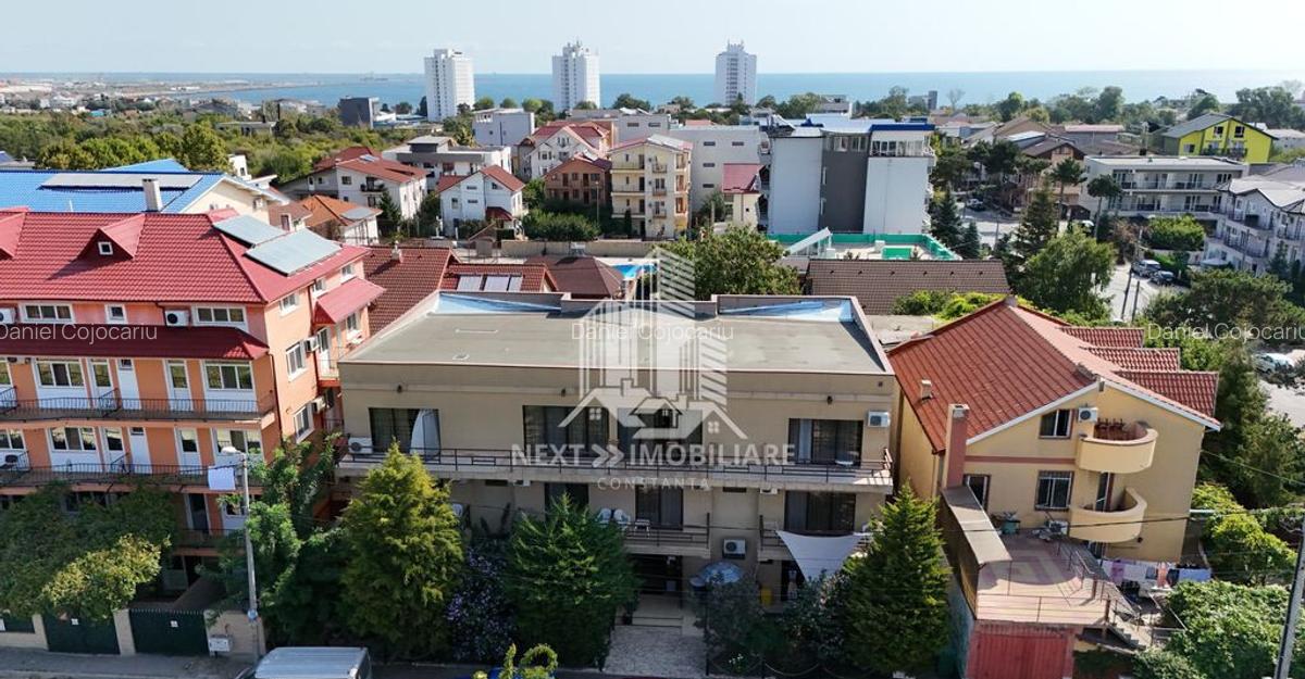 Pensiune Eforie Nord 17 camere plus spatiu comercial - 1