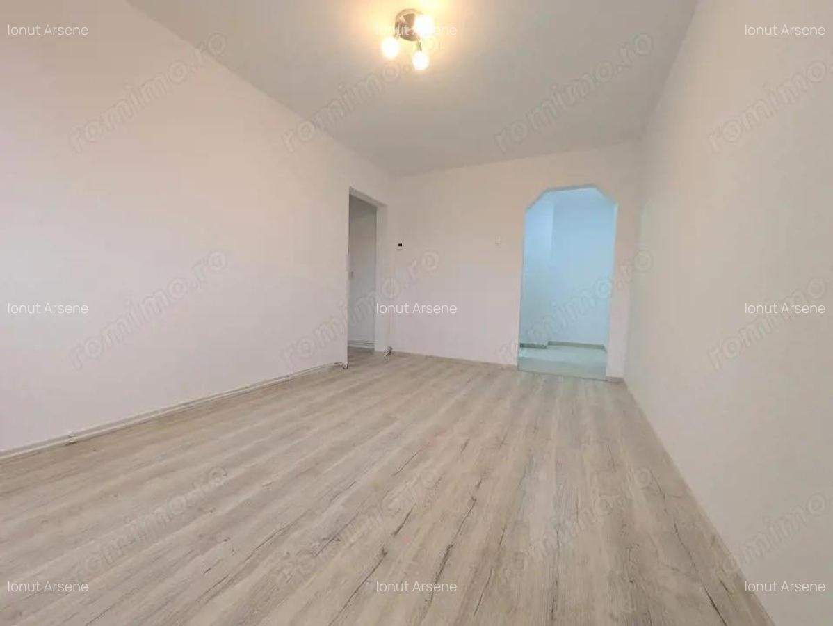 Milcov Pompieri - Apart 2 cam semidec, parter centrala bloc reabilitat - 4