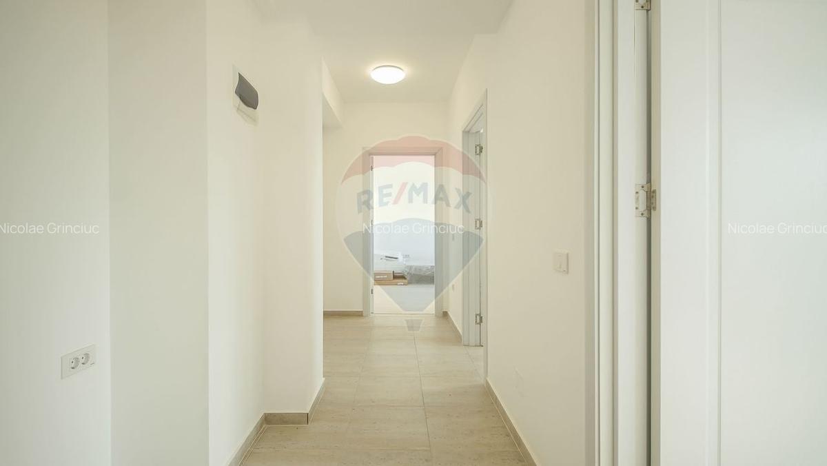 Apartament cu 2 camere decomandat în Cristian - 7