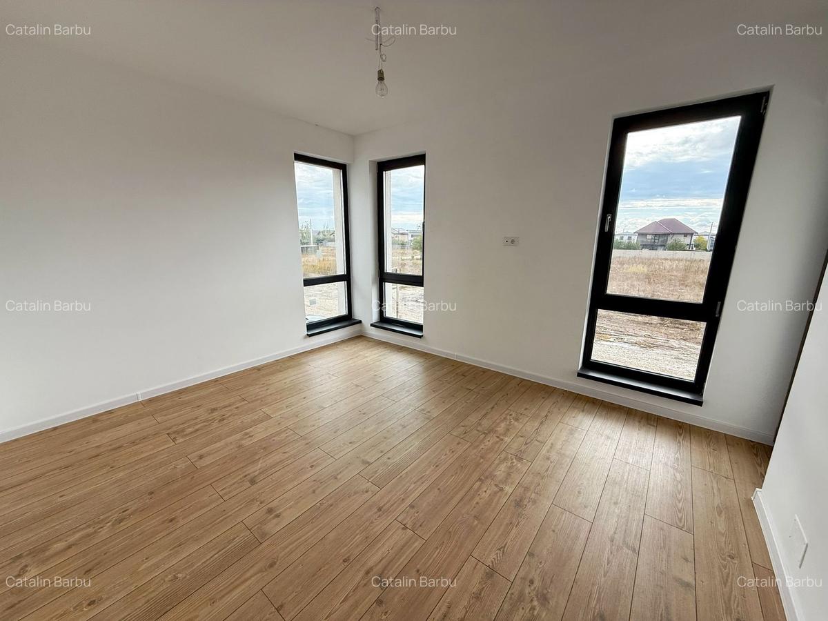 Vila individuala 4 dormitoare 3 bai - 15