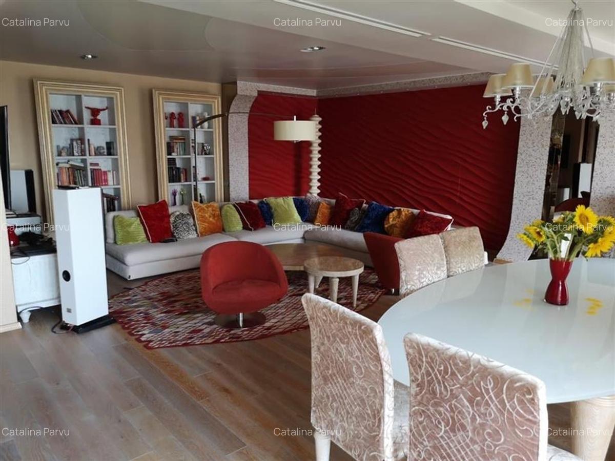 Apartament cu 4 camere decomandat în Dorobanți - 11