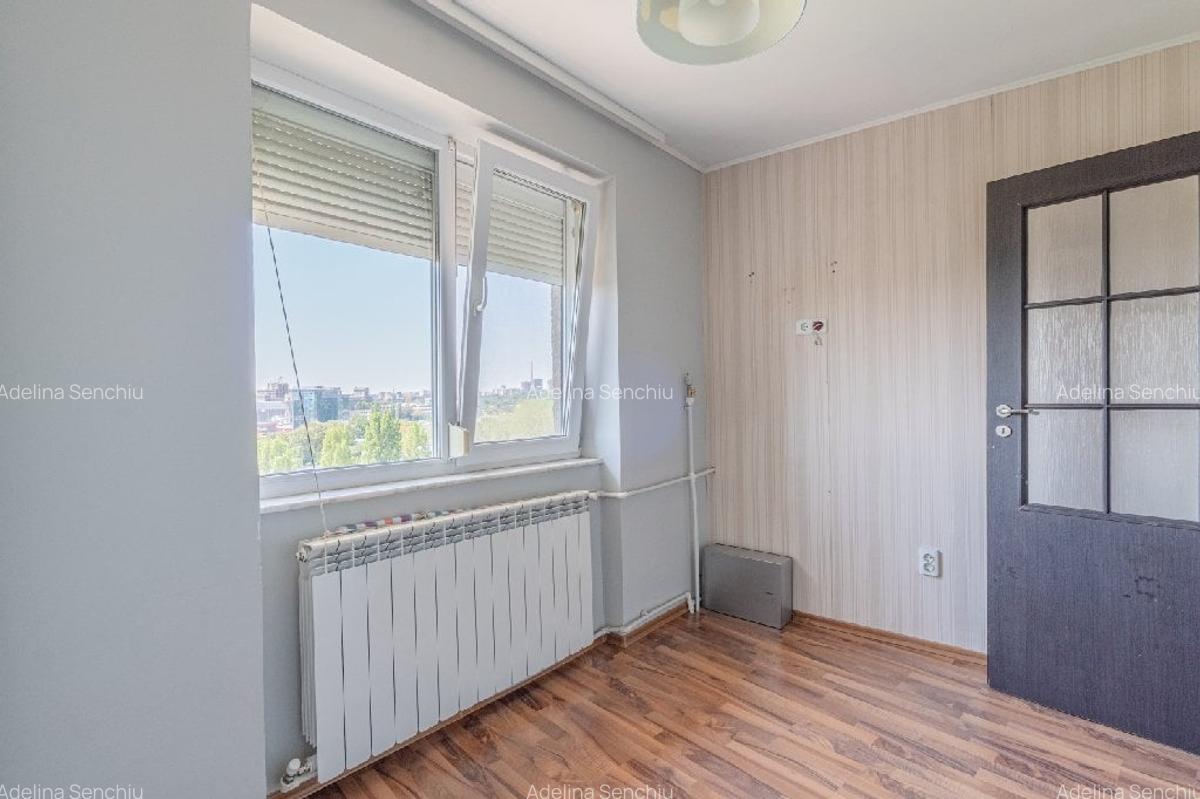 Apartament 3 camere | Piata Ovidiu | Vedere spre mare si port - 9