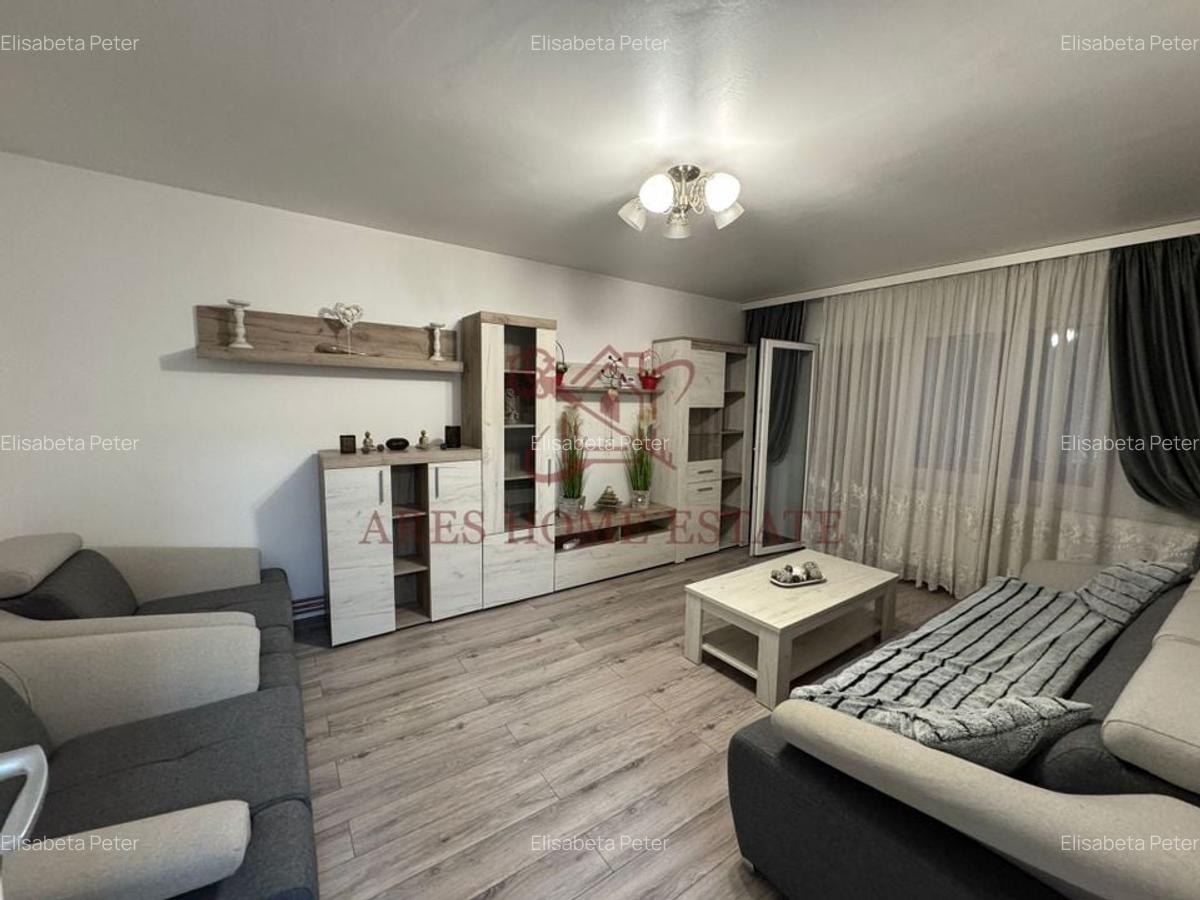 Zona Soarelui- Sud Plaza, 3 camere, 2 bai, etaj 1. Bucatarie inchisa. - 1