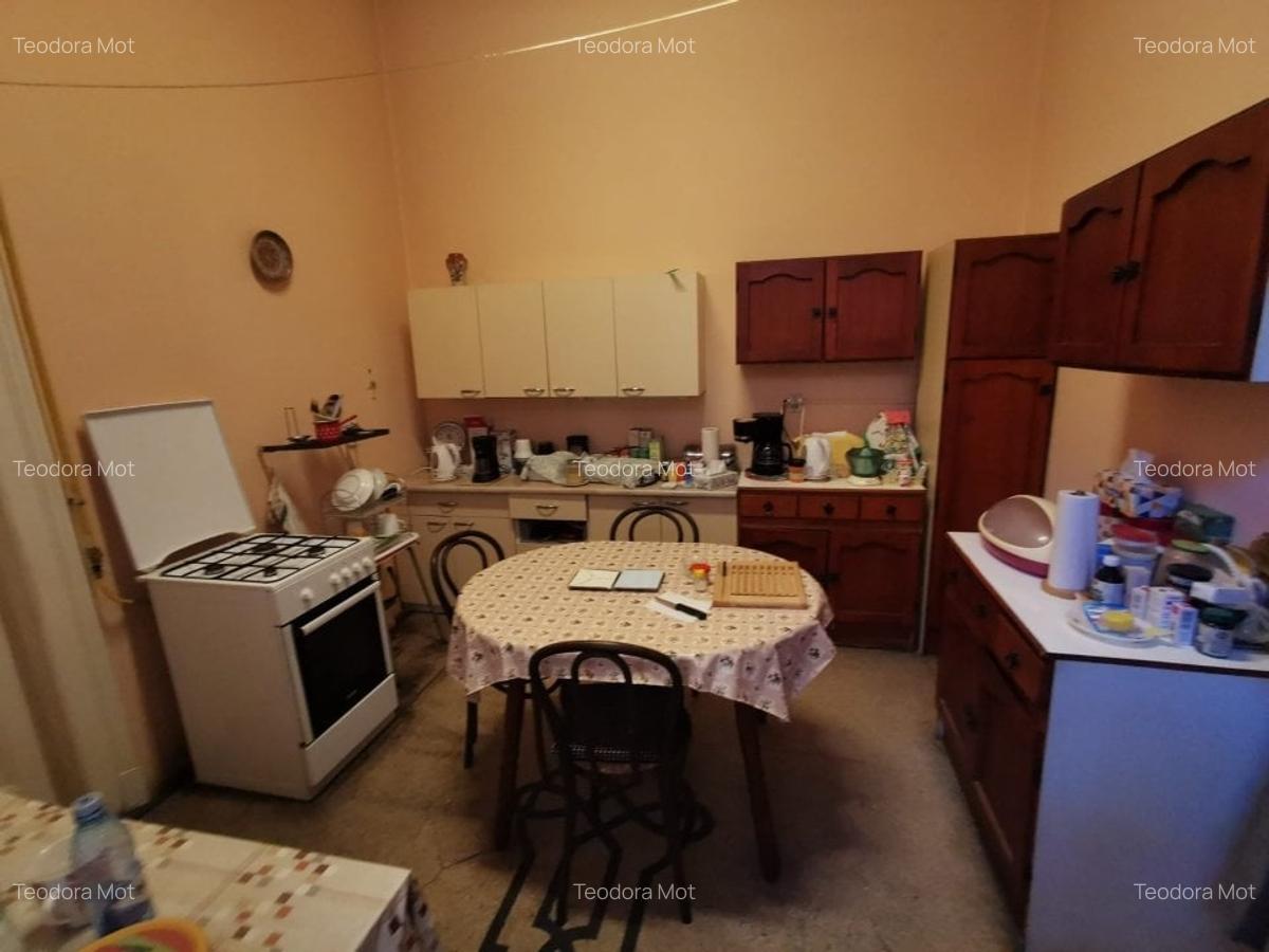 Apartament cu 6 camere circular în P-ța Victoriei - 14