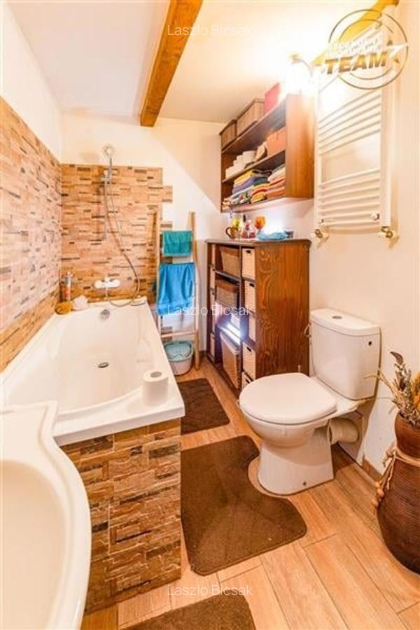 TUR LIVE! Apartament in vila, compozitie particulara, Ultracentral, Sfantu Gheor - 27