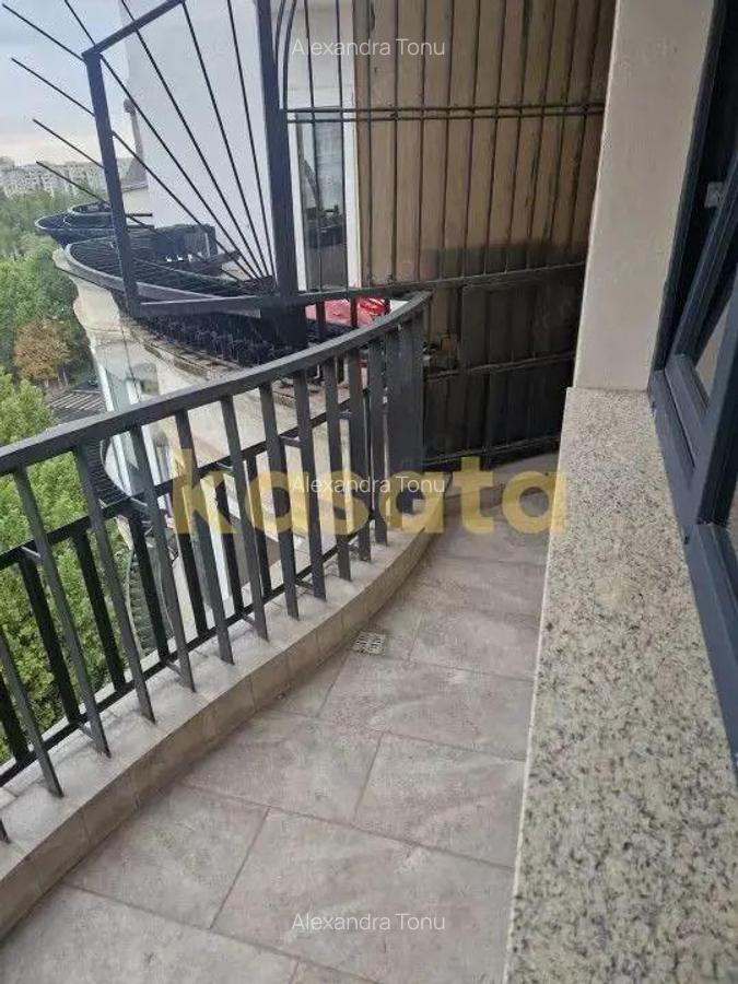 OCAZIE UNICA ! DUPLEX CENTRAL BD. UNIRII - 25