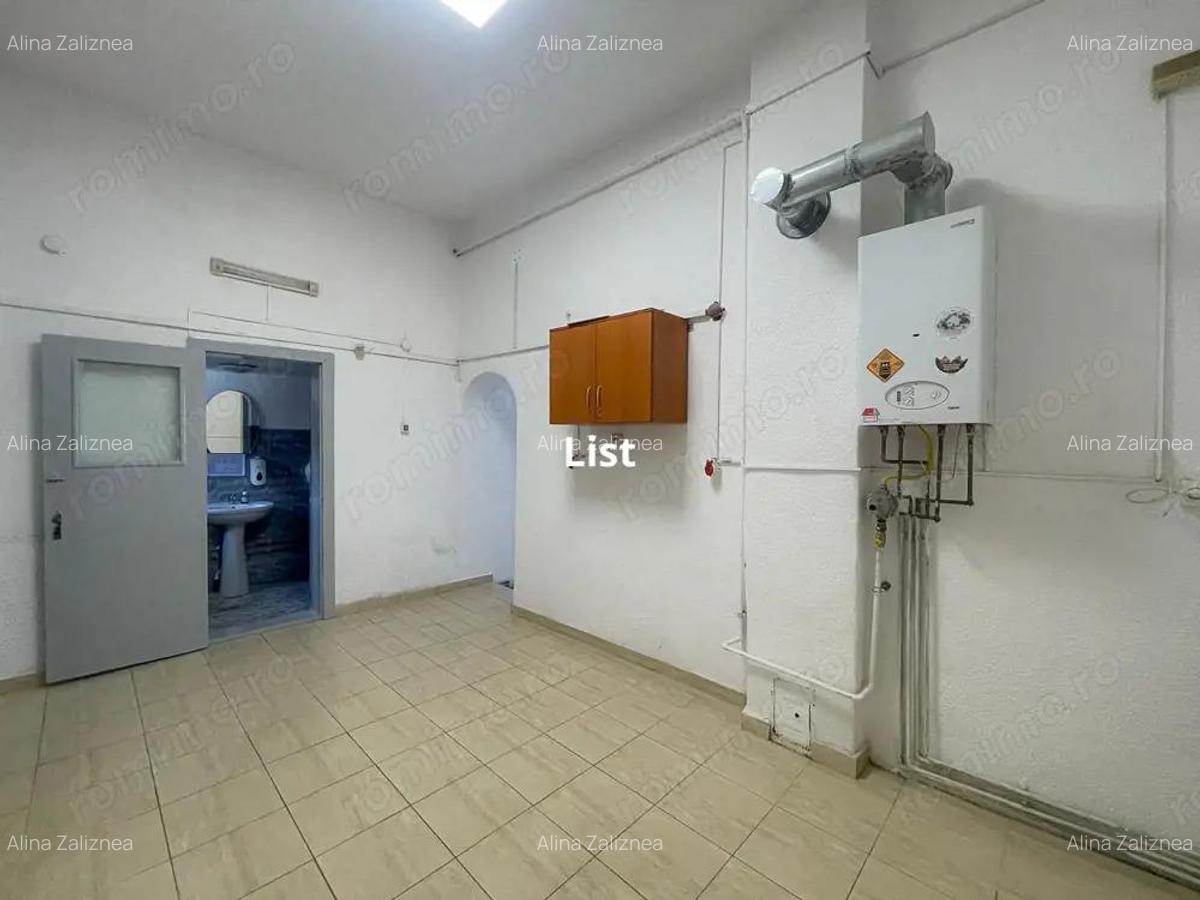Spa?iu comercial finisat si curat in Re?i?a cu posibilitate extindere. - 8