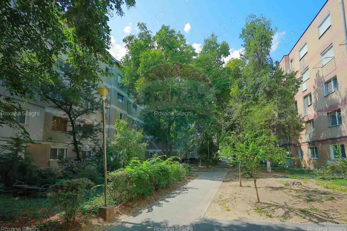 De vanzare Apartament cu 2 camere, etaj 2, str. Grigore Ureche - 14