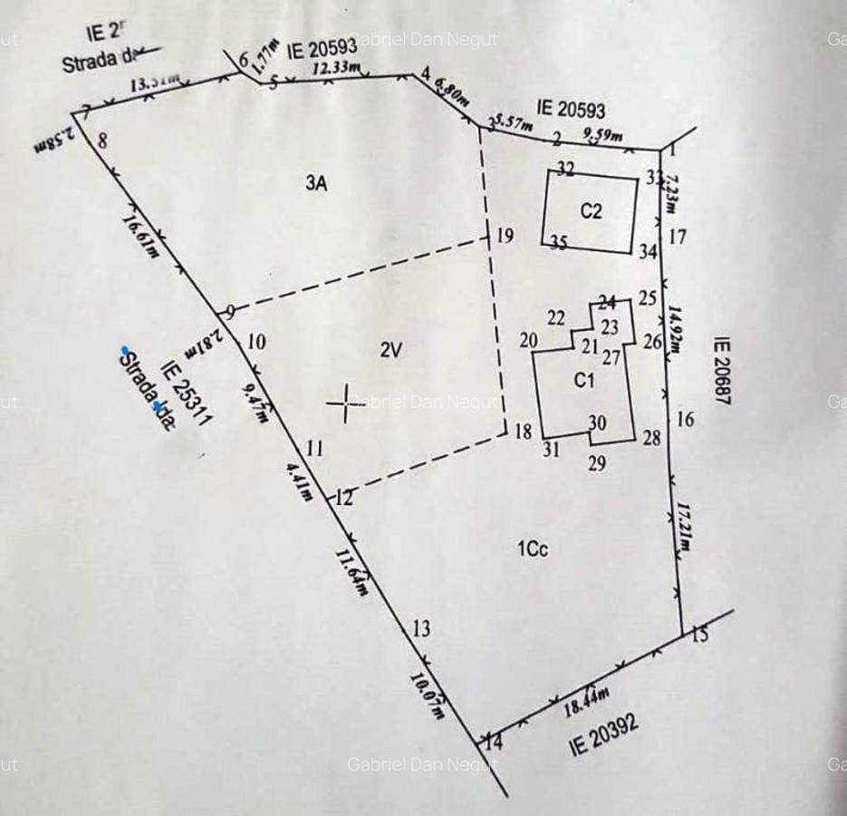 Proprietate în zonă de deal în localitatea Zărnești, la 20km de orașul Buzău - 1