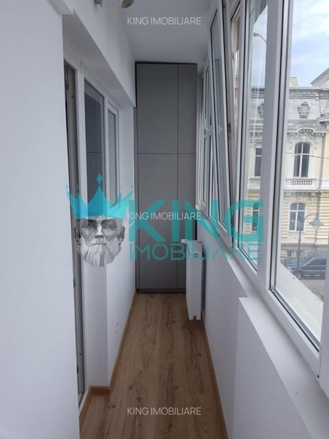 Studio Universitate Bucuresti - 12