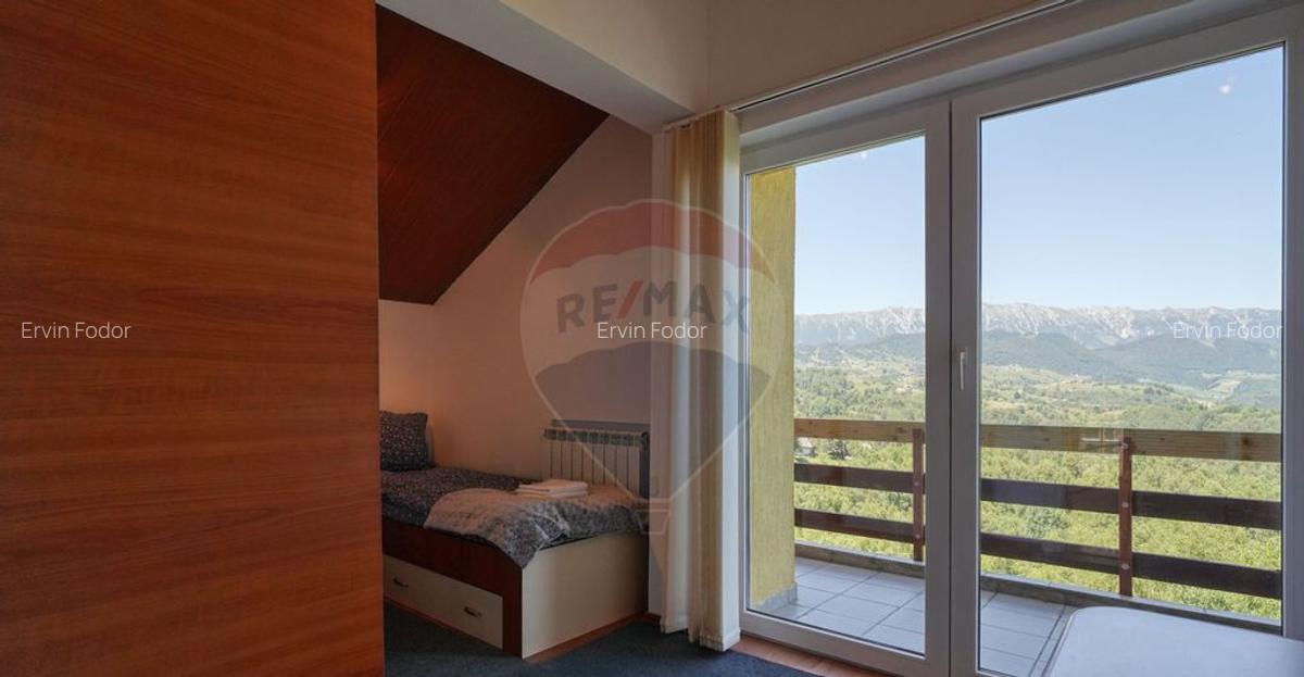 Casa/vila vanzare in Moieciu de jos, Sat. Drumul Carulu... - 2