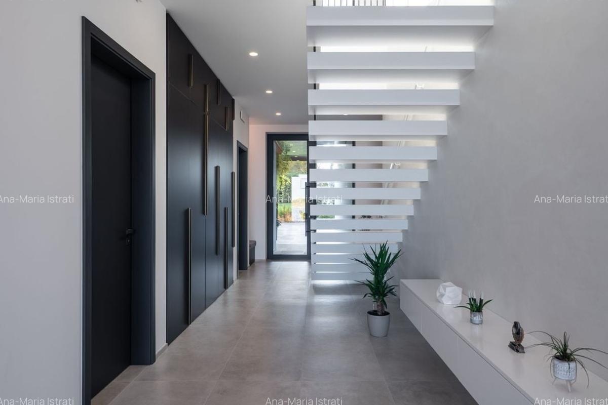 Smart-Home nZEB spectaculoasa Bucuresti Sector1 cu deschidere lac - teren 2000mp - 30