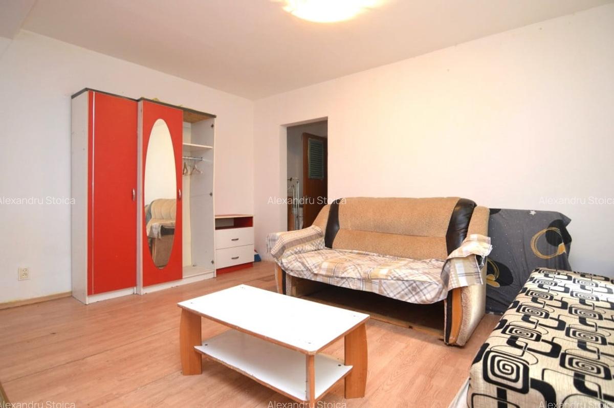 INCHIRIERE APARTAMENT 2 CAMERE VITAN - RAMNICU SARAT - 2
