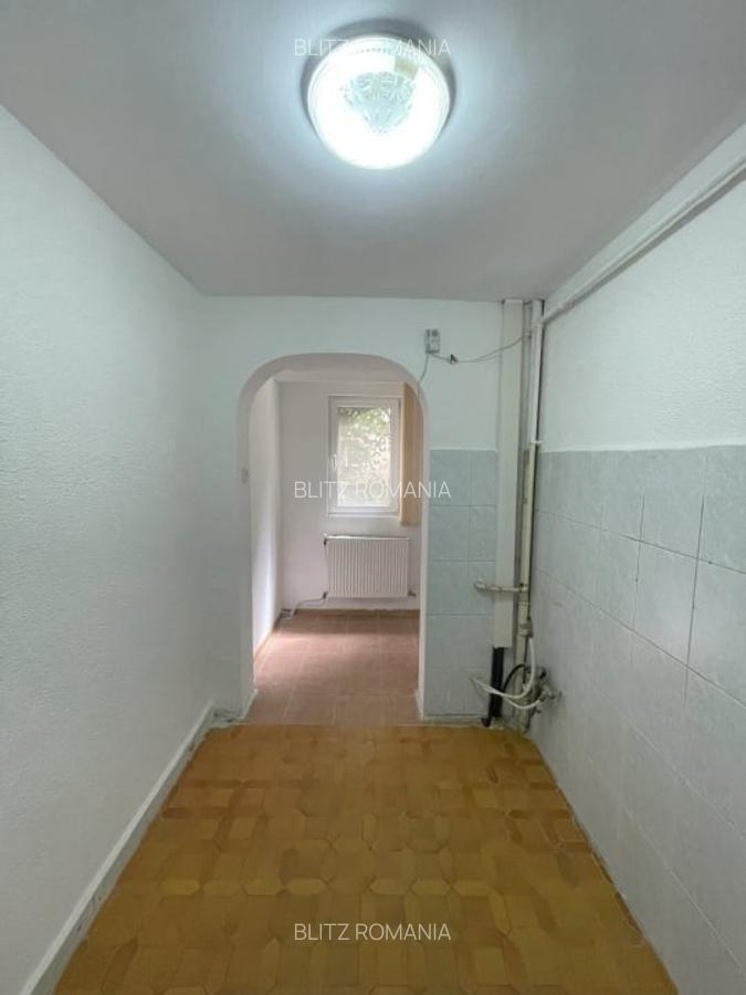 Apartament de 3 camere, 60 mp, central, parter, Oituz - 5