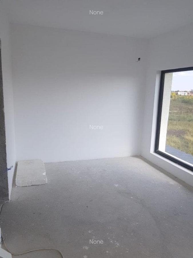 Casă cu 5 camere în Otopeni - 6