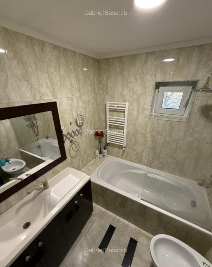 Soseaua Oltenitei - 4 Camere - Gradina - 2 Boxe - Parcare - 9