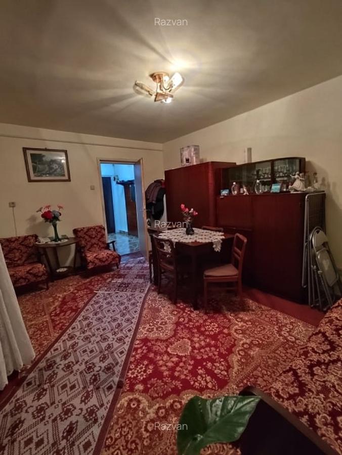 Apartament 4 camere, zona Bulevardul Primaverii - 3