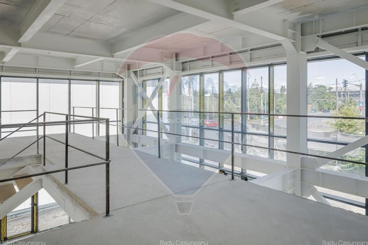 Inchiriere spatiu comercial Cotroceni - vitrina 39 m si mezanin - 14