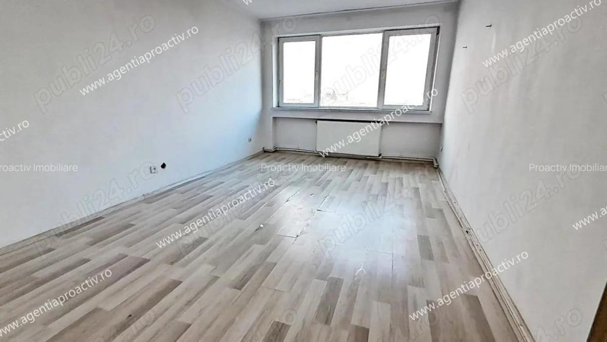 Apartament cu 3 camere, Tiglina 2, centrala termica, nemobilat! - 1