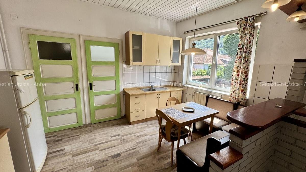 Apartament cu 4 camere decomandat, mobilat în Centrul Istoric - 10