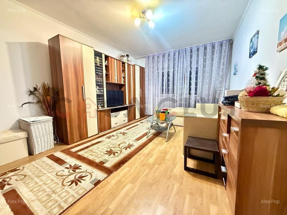 1 cameră, etaj intermediar, Piața Flora - 8