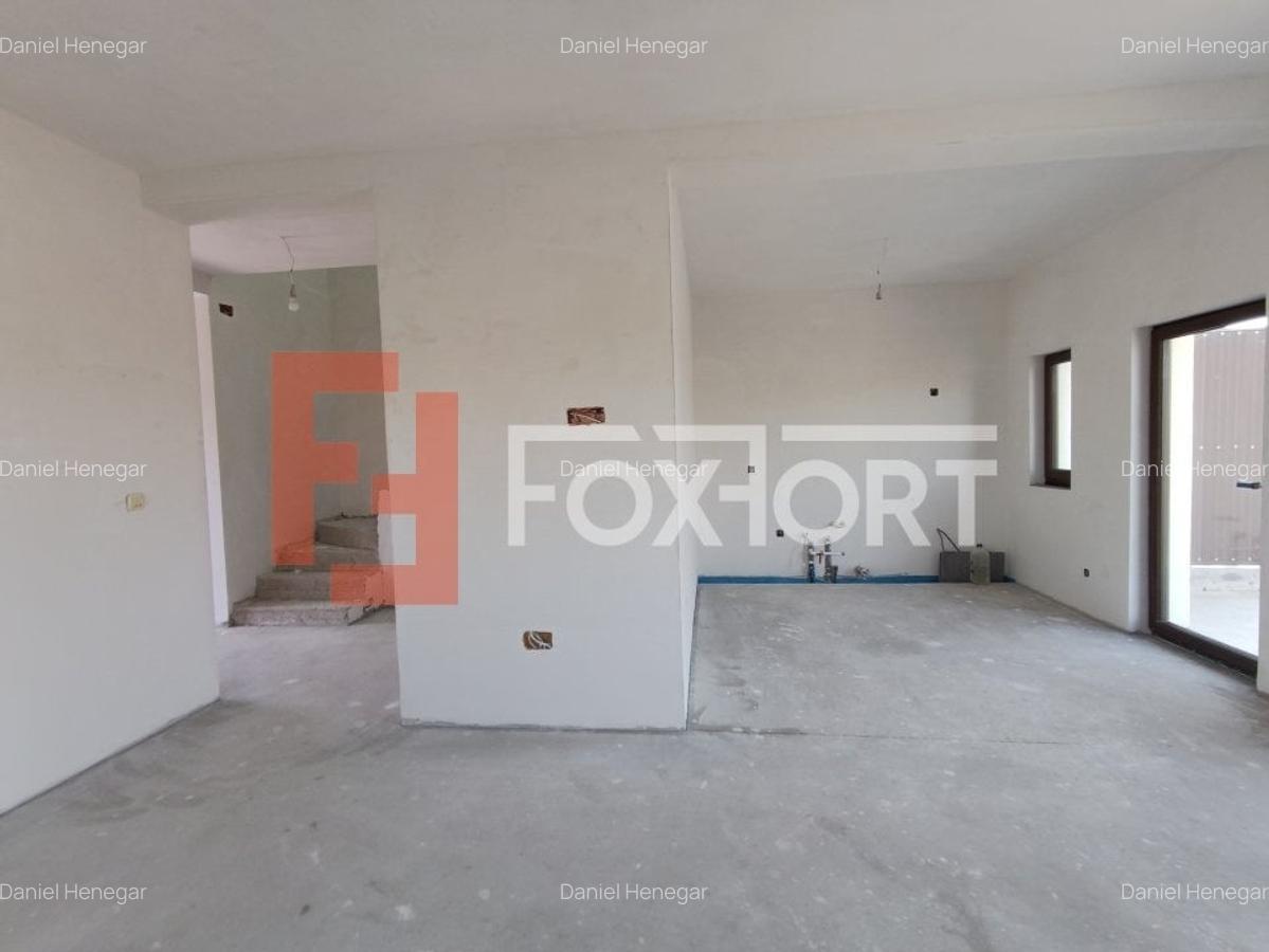Triplex 5 camere, 2 bai, 114 mp utili, zona Plopi Timisoara - 11