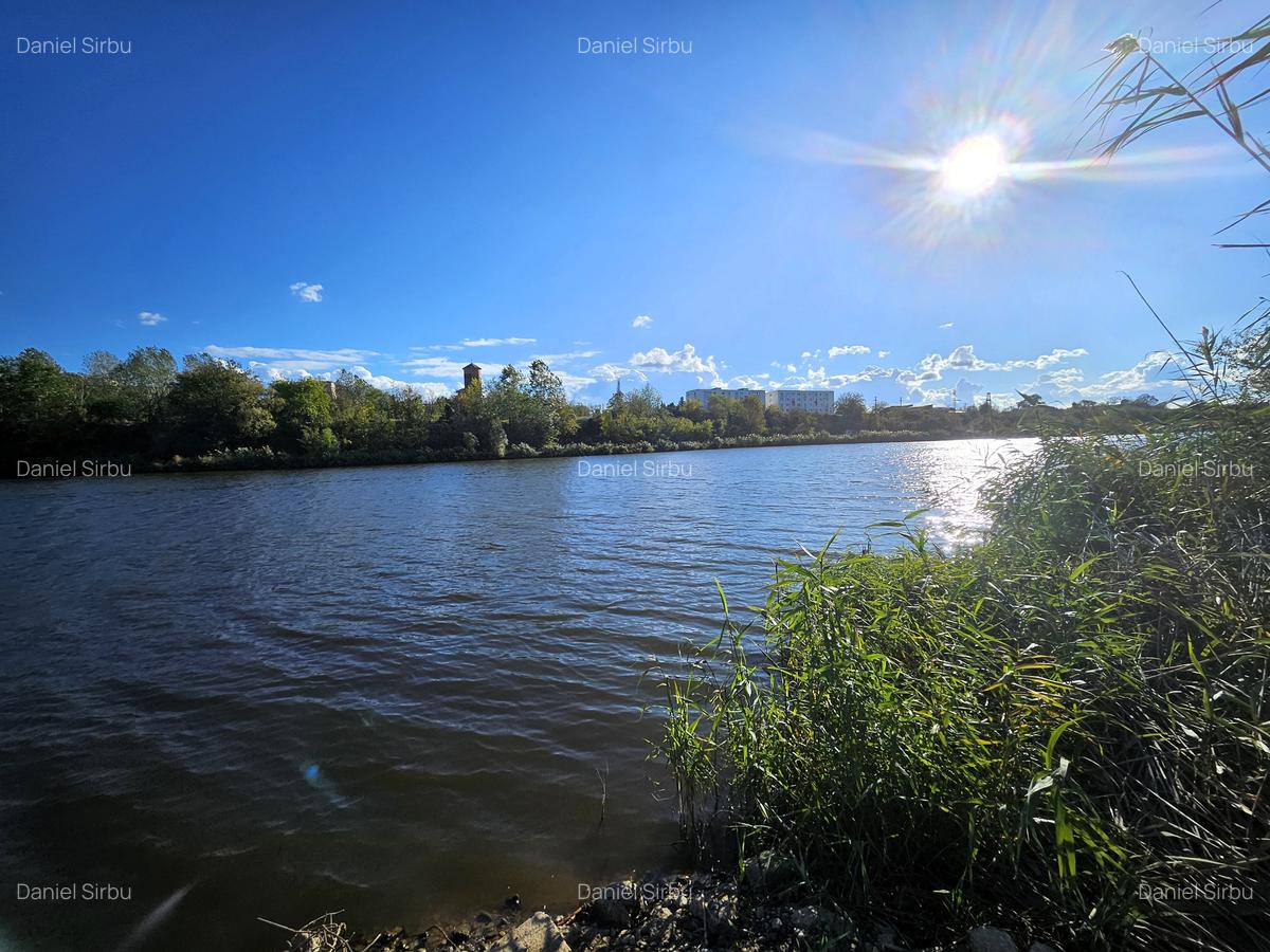 Teren intravilan Balotesti / 5.000 mp / D: 18 m / langa lac / comision 0% - 4 Teren intravilan Balotesti / 5.000 mp / D: 18 m / langa lac / comision 0% - 4